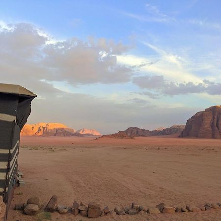 Wadi Rum Camp & Jeep Tour Buitenkant foto