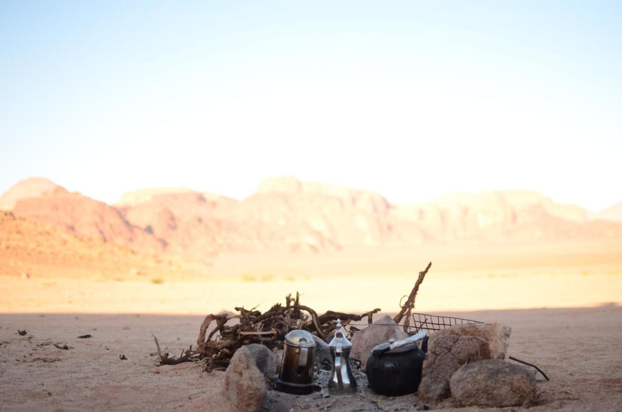 Wadi Rum Camp & Jeep Tour Buitenkant foto