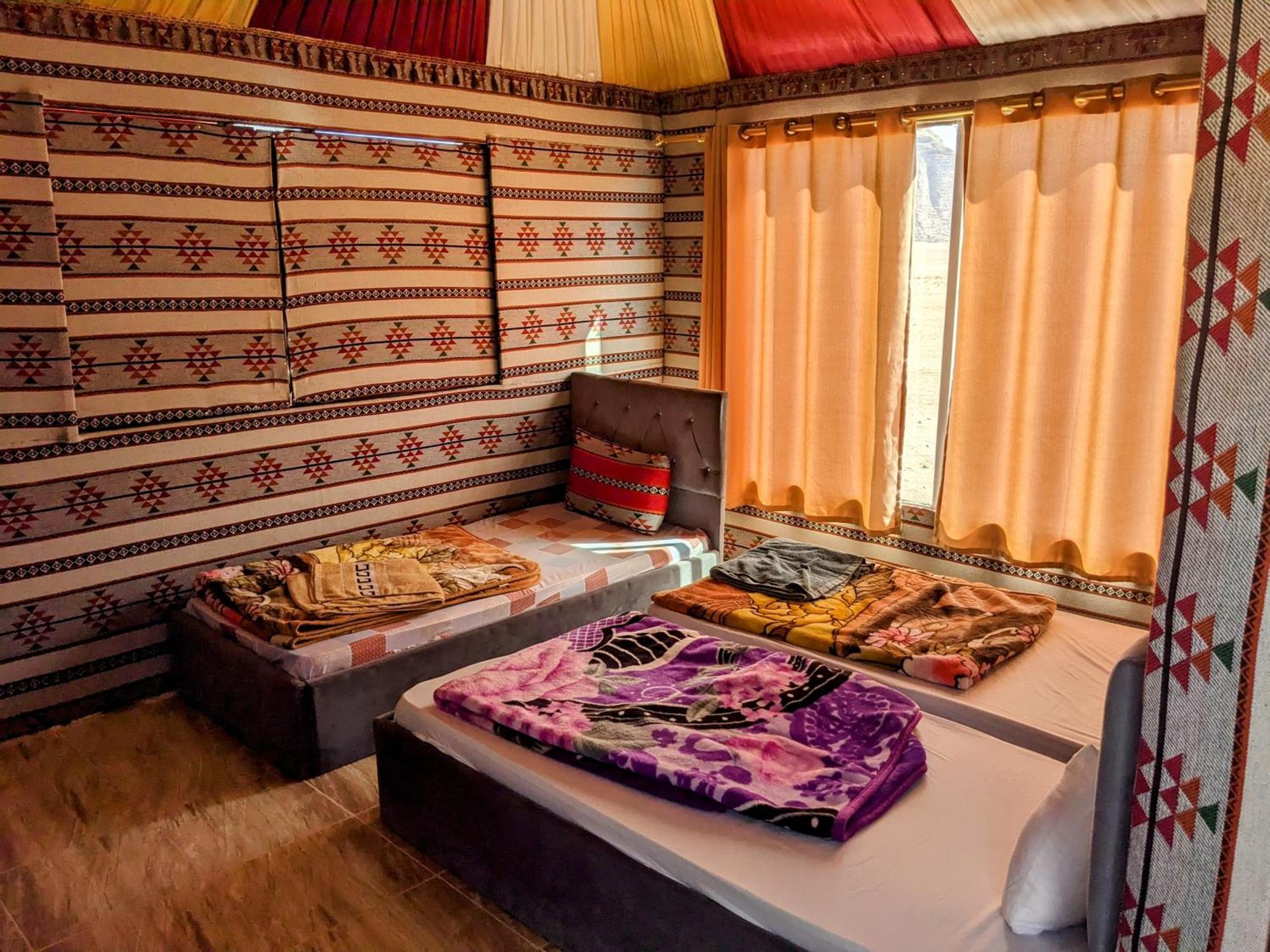Wadi Rum Camp & Jeep Tour Buitenkant foto